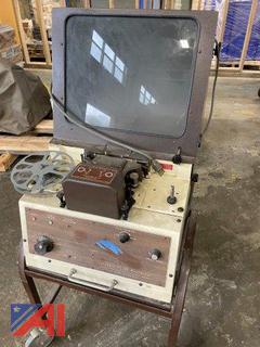 Vanguard PL-35 Projector with Screen